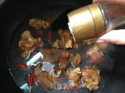 Make Hot pig hoofs step 9