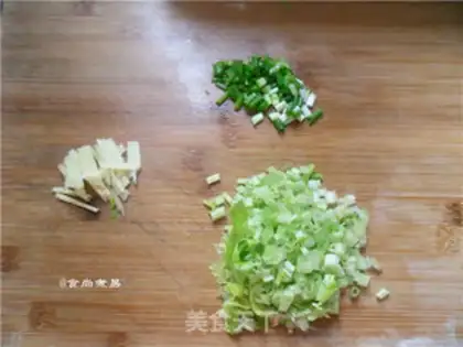 Make Goldline fish soup step 2