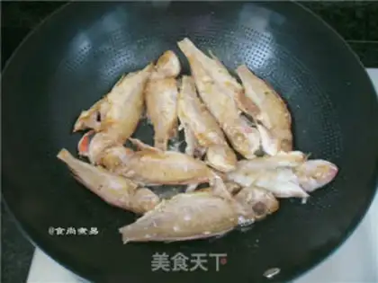 Make Goldline fish soup step 3