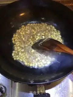Make Pelican oil, soybeans step 2