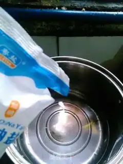 Make Spilled potatoes step 3