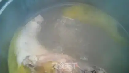 Make Homemade chicken broth step 3