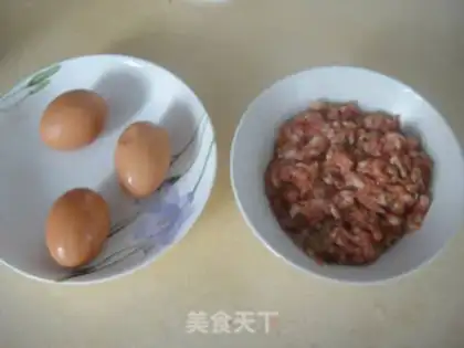 Make Meat and eggs step 0