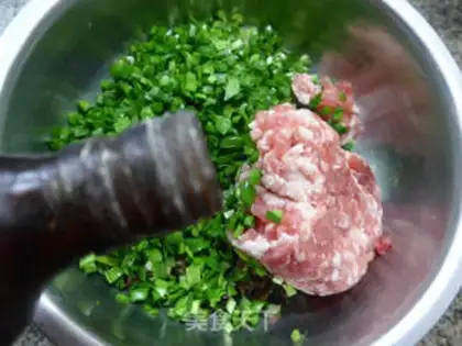 Make The pickles, the black-muck dumplings step 4