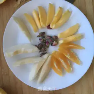 Make Rose fruit tea step 1