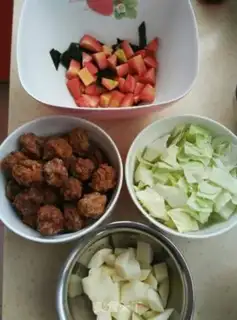Make Meatball spicy soup step 3