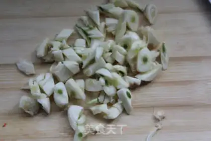 Make Special radish step 1