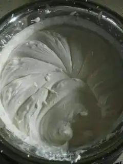 Make Creamless cake step 2