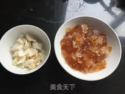 Make Peach gel lilies step 1