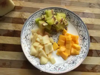 Make Peach gel lilies step 5