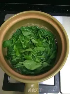 Make Skinny leaves soup step 0