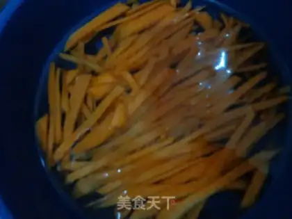 Make Homemade potatoes step 1