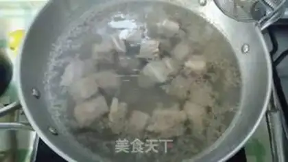 Make Red lamb chops step 1