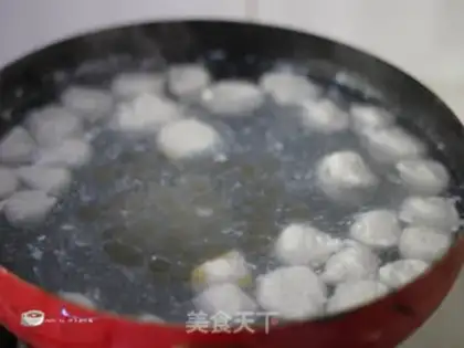 Make Handmade fishball soup step 6
