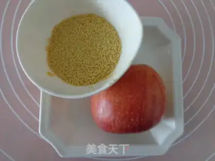 Make Apple rice porridge step 0