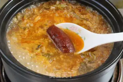 Make Korean chili tofu pot step 6