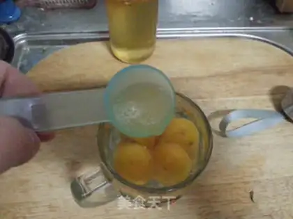Make Lemon honey and orange tea step 4