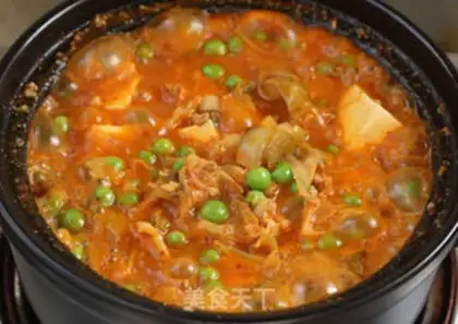 Make Korean chili tofu pot step 8