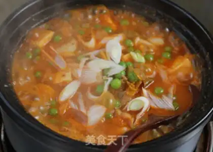 Make Korean chili tofu pot step 9