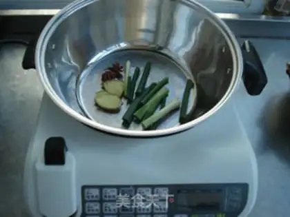 Make Mountain medicine and bone soup step 3