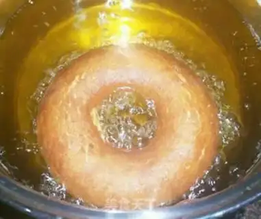 Make Christmas doughnuts step 10