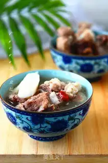 Make Mountain medicine and bone soup step 9