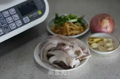 Make Onion-crazed squid shaving step 0