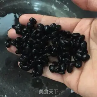 Make Black bean chicken claws step 0