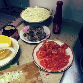 Make Tomato beef soup step 0