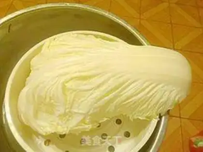 Make Pork dumplings step 1