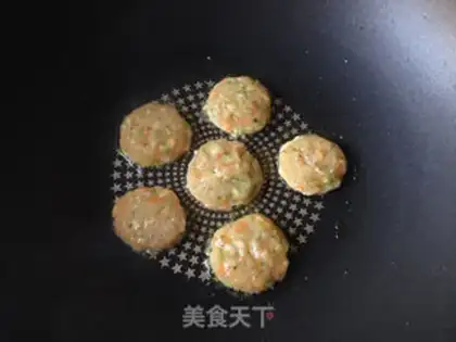Make Gold pins and mushrooms step 6