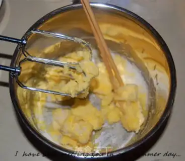 Make Coconut ball step 0