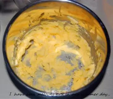 Make Coconut ball step 1