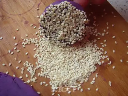 Make Potato sesame cake step 9