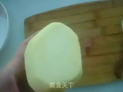Make Spicy potatoes step 1