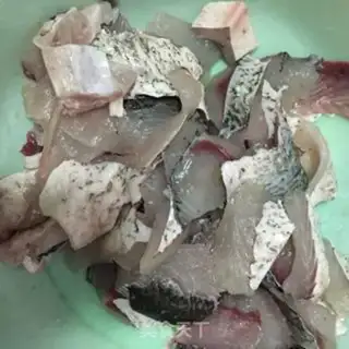 Make Spicy fish step 1