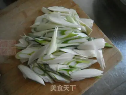 Make Onion fried lamb step 0
