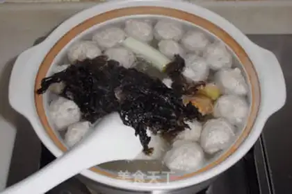 Make Fishball violet soup step 6