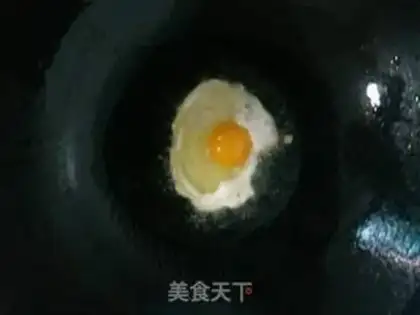 Make Onion egg noodles step 5