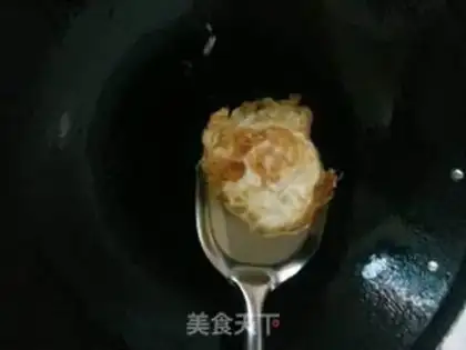 Make Onion egg noodles step 6