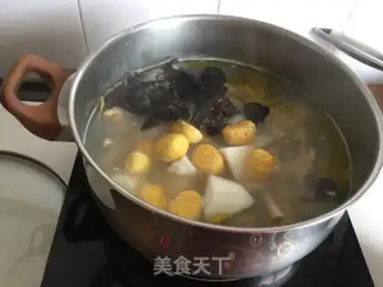 Make Chestnut mountain chicken soup step 6
