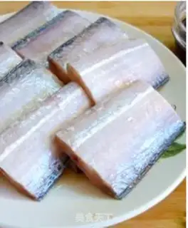 Make Jell-O fish step 0