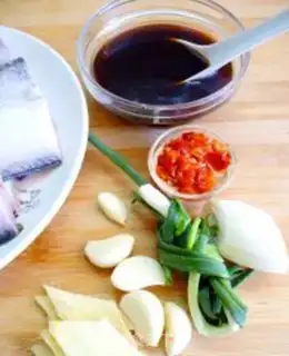 Make Jell-O fish step 1