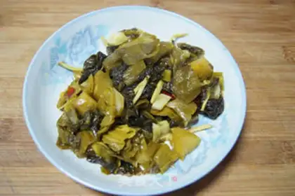 Make Gold-cooked iron-pot soup, fat cow step 4