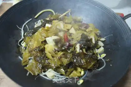 Make Gold-cooked iron-pot soup, fat cow step 8