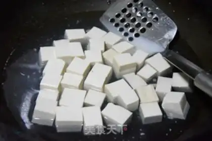 Make Crab butter tofu step 2
