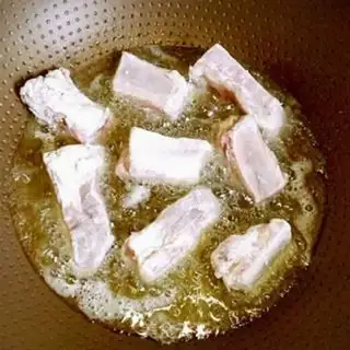Make Spicy pan ribs step 5