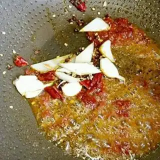 Make Spicy pan ribs step 8