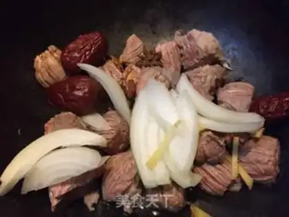 Make Beef stew potatoes step 3