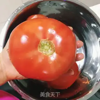Make Tomato noodles soup step 2